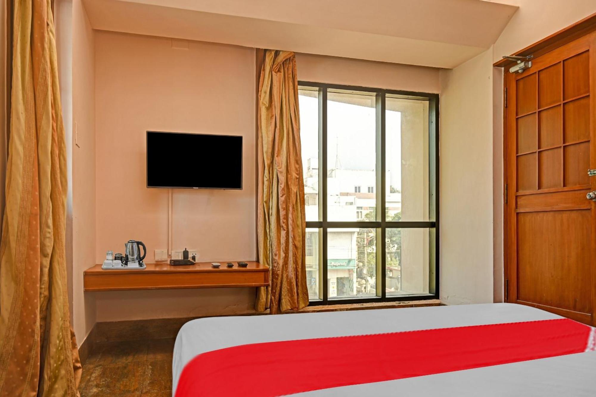 Flagship Bella Vagues Hotels 钦奈 外观 照片