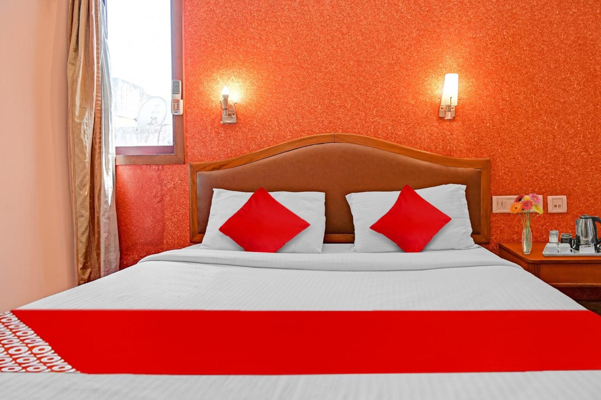 Flagship Bella Vagues Hotels 钦奈 外观 照片